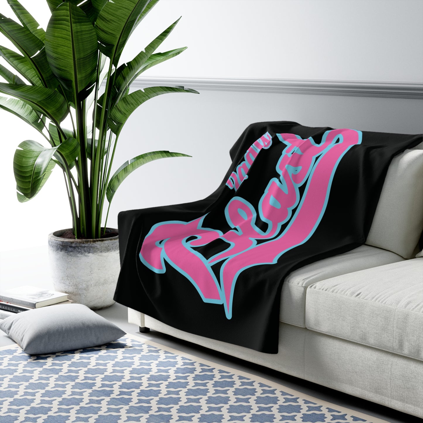 Lady Blast Sherpa Blanket Black