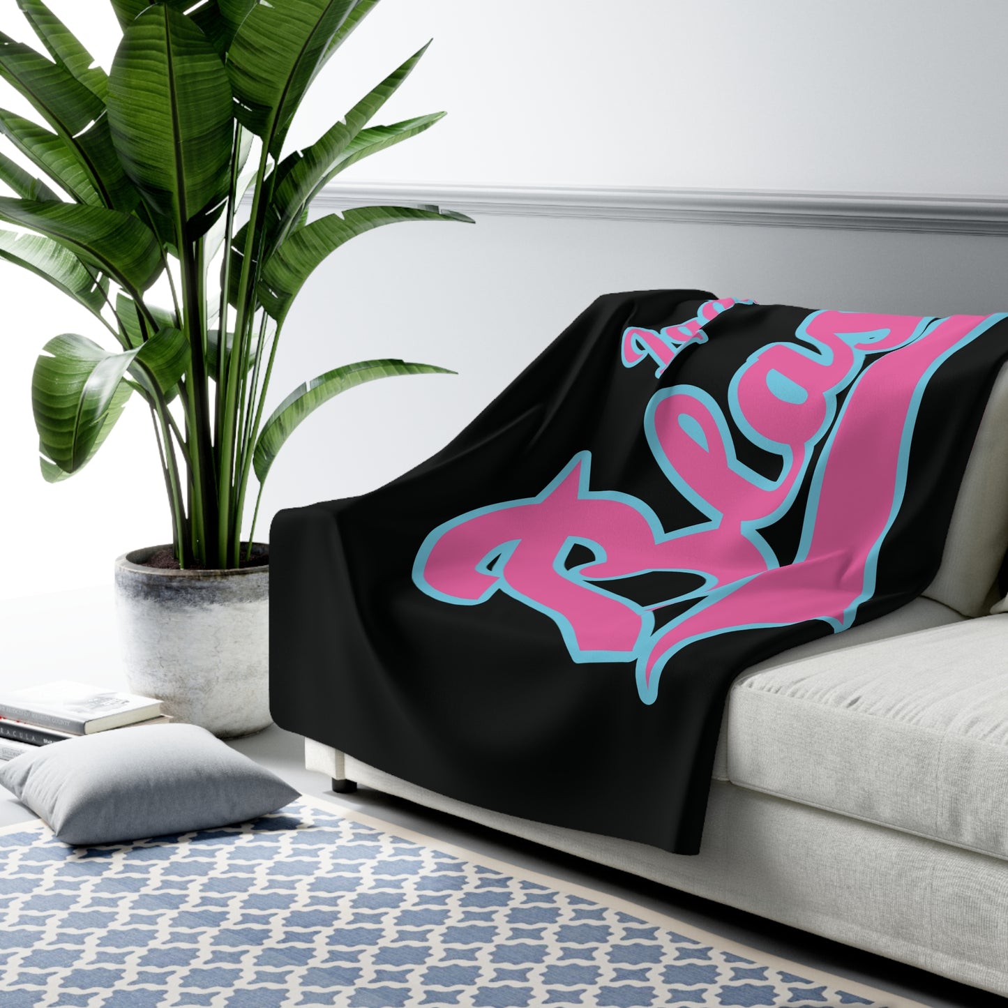 Lady Blast Sherpa Blanket Black